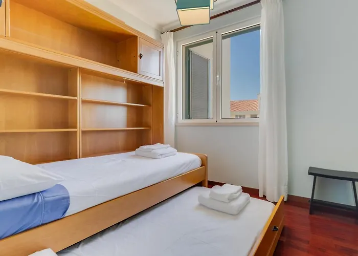 Ajuda I Apartamento *