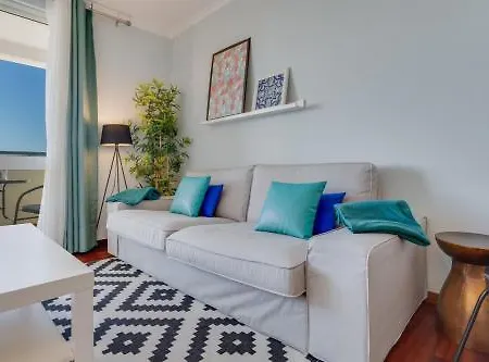 Διαμέρισμα Ajuda I 3br Near Lido With Parking Φουνκάλ