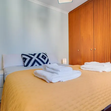 Apartmán Ajuda I *