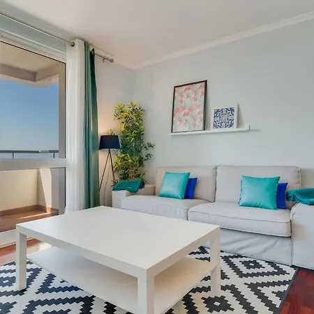 Apartment Ajuda I 3br Near Lido With Parking Funchal (Madeira)